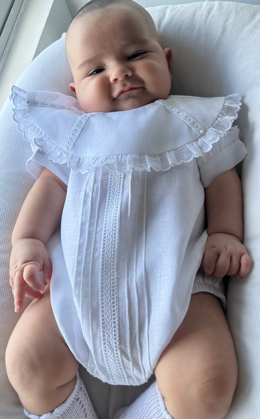 PELELE CUELLO LETIN